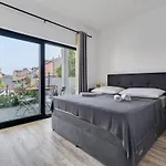 Vakantiehuis Klaudio By Interhome Vodice