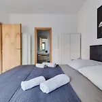 Klaudio By Interhome * Vodice