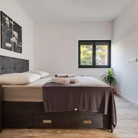 Klaudio By Interhome Vodice