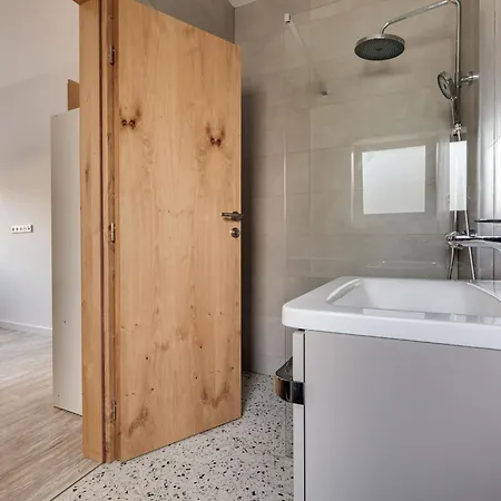 Klaudio By Interhome *